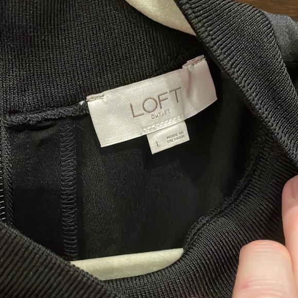 Loft Blouse - Picture 3 of 6